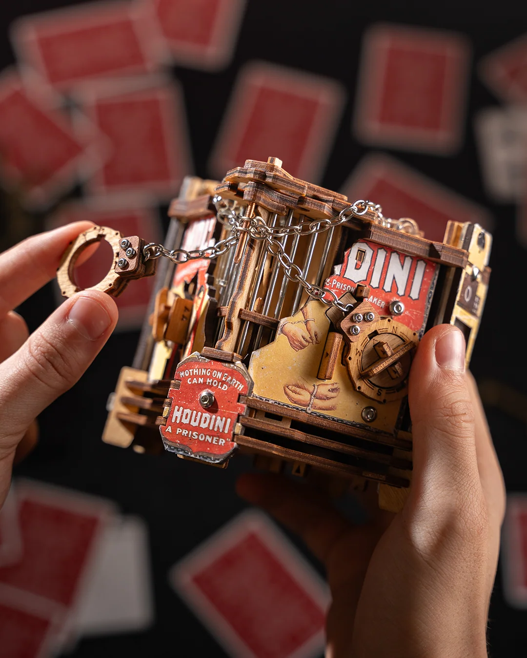 Cluebox: Houdini's Magic Escape
