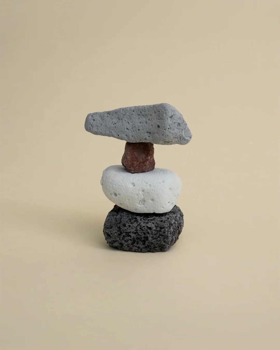 Mudle Crayons, Stone