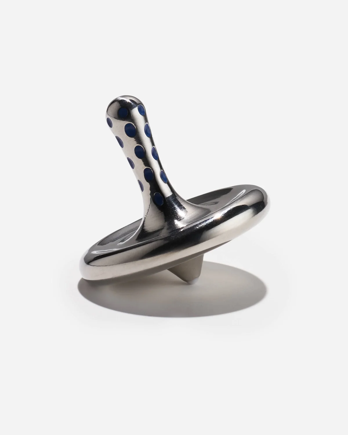 Tracer Spinning Top